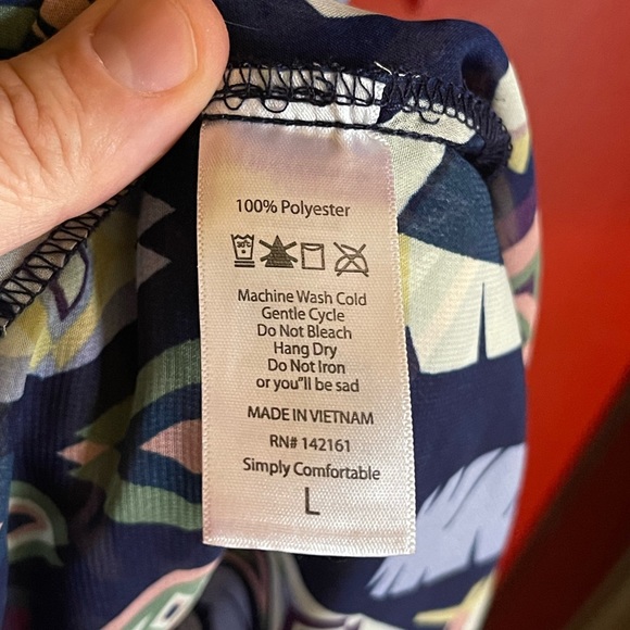 Lula Roe Coverup - Picture 2 of 4